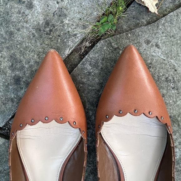 Coach Jill Leather Scalloped Brown Flats, size 10 - Picture 4 of 11